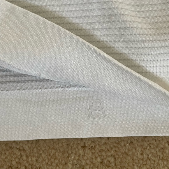 Lululemon Swiftly Tech Long Sleeve 2.0 - Picture 3 of 3